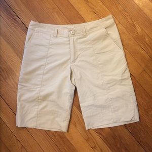 Patagonia shorts Sz 6